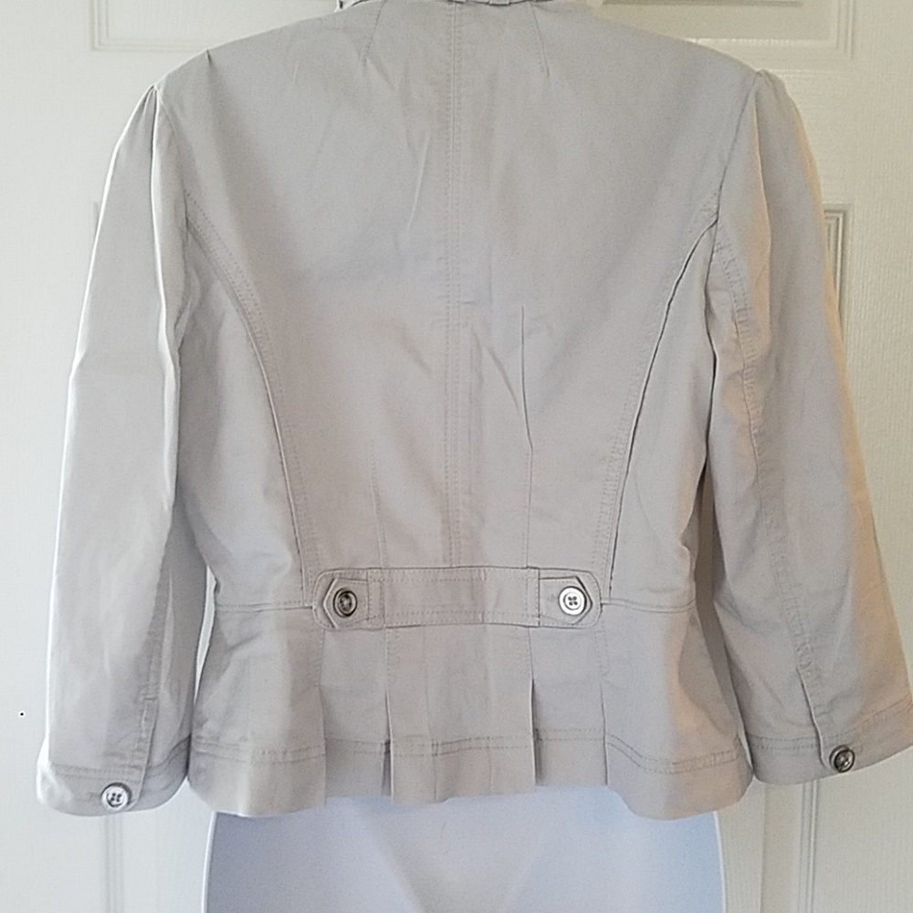 WHBM Jacket - Picture 5 of 8